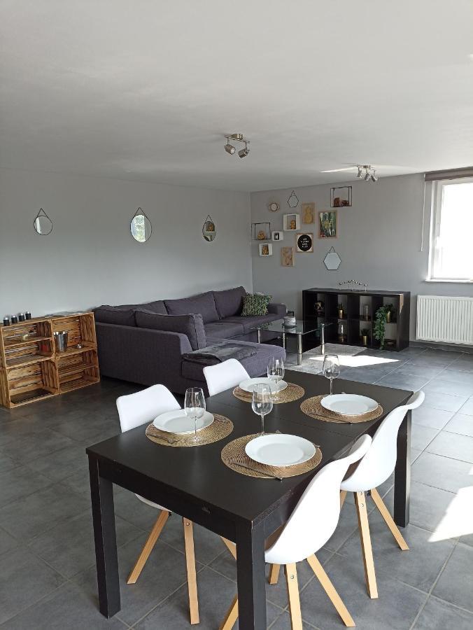 Loft Paisible Sur Les Hauteurs Du Centre Ville Spa Kültér fotó
